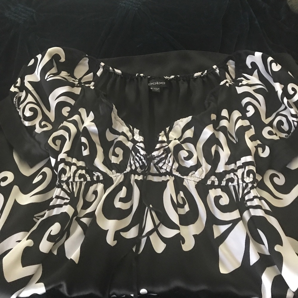 Bebe satin dress. Medium.